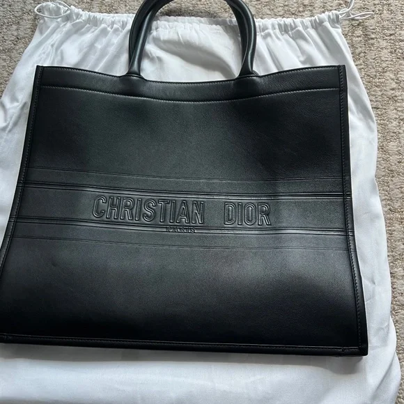 Brand new new used Christian Dior. s-l400.jpg main image 2